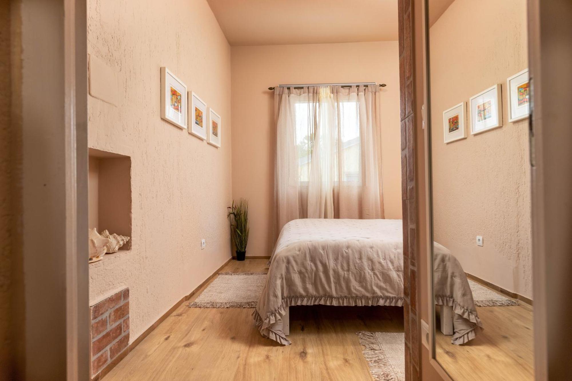 Apartments Casa Cerin 로비니 외부 사진